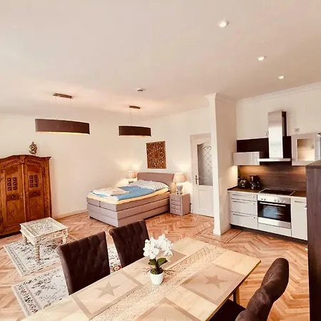 Mediterrane Luxusferienwohnung 4, Berlin-koepenick, Am Mueggelsee شقة برلين